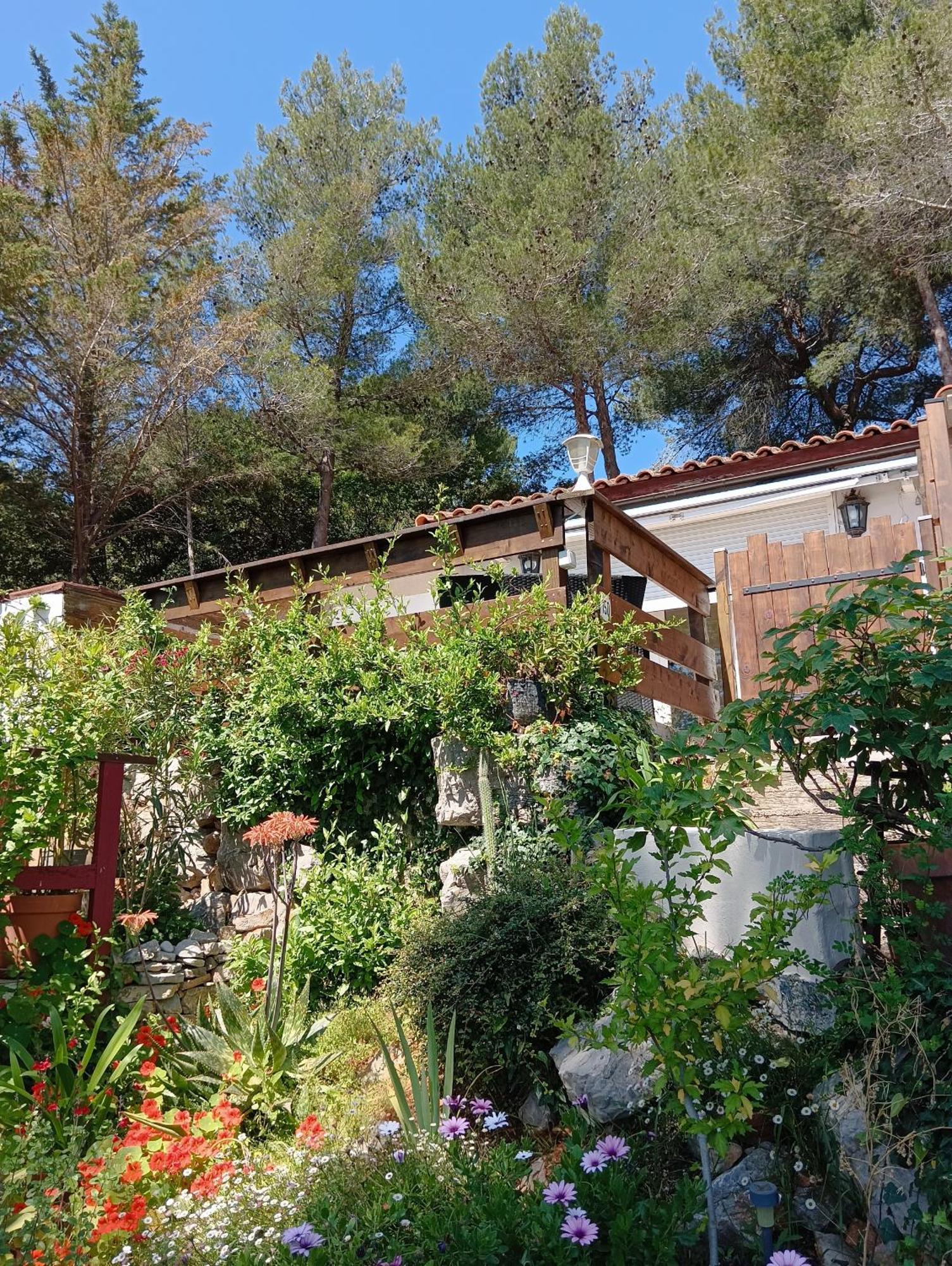 Petite Maison Au Calme - Piscine En Copropriete, Terrasse, Mer, Clim Vallauris Bagian luar foto