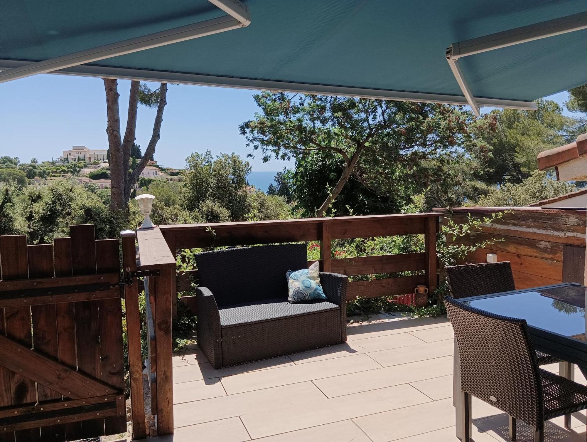 Petite Maison Au Calme - Piscine En Copropriete, Terrasse, Mer, Clim Vallauris Bagian luar foto